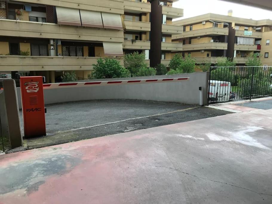 Apartment With Private Parking - Roma Est. Lunghezza Exterior foto