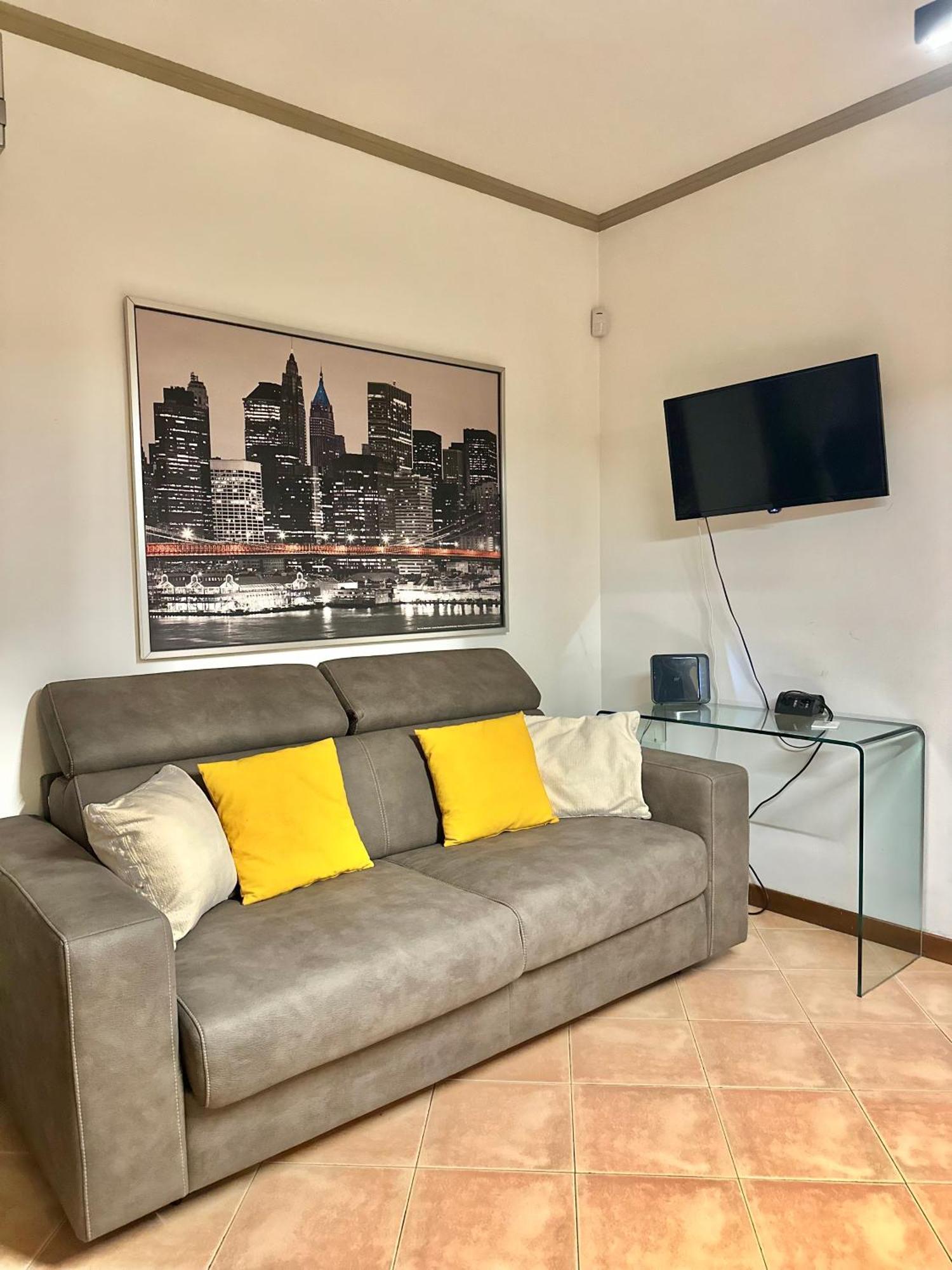Apartment With Private Parking - Roma Est. Lunghezza Exterior foto